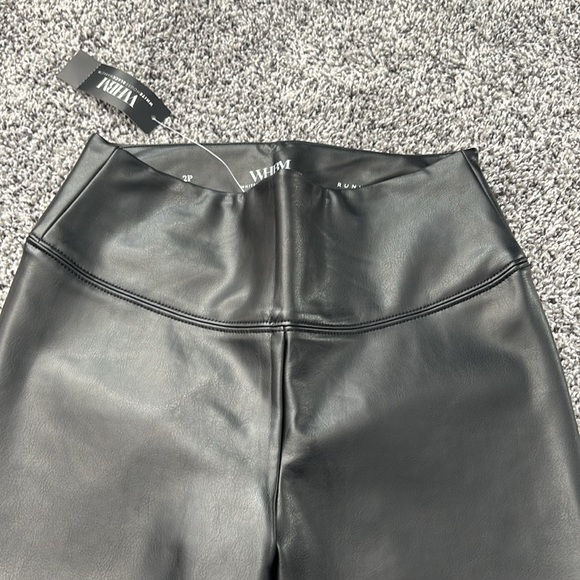 NWT White House Black Market Runway Faux Leather Leggings Size 2P - Picture 4 of 12